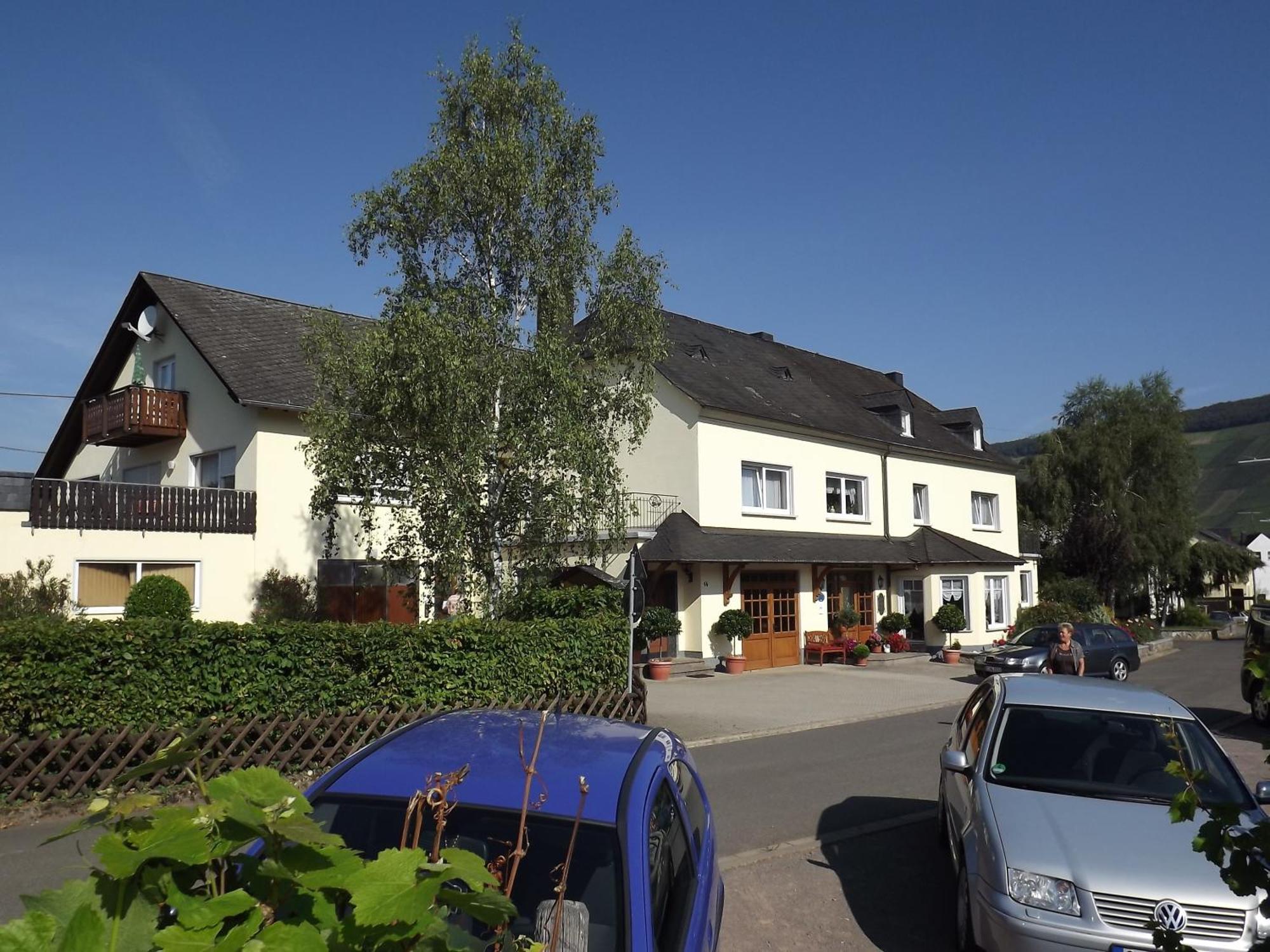 Ferienweingut Winnebeck Kowerich Bilik gambar